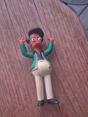 Green-Jacket Cartoon Bird Toy Figurine for Pets